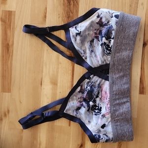 Floral and Grey Lululemon Sports Bra size 6
